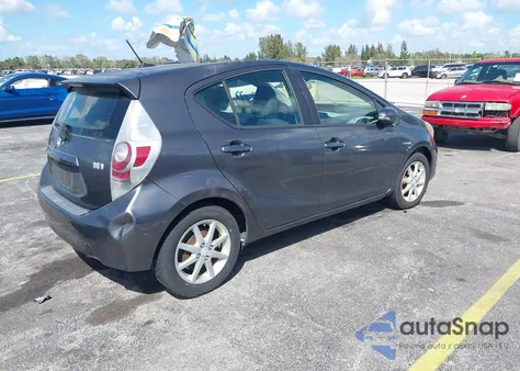 2012 Toyota Prius C Three from USA, damaged, VIN JTDKDTB30C1524754